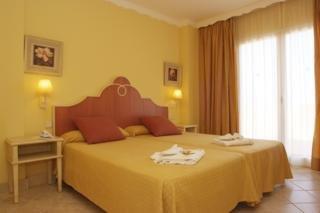 Grupotel Macarella Hotel