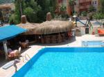 Club Happy Days Apartments Picture 4