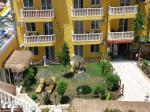 Club Happy Days Apartments