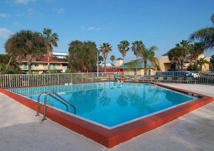 Quality Inn & Suites Eastgate Hotel