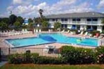 Rodeway Inn Maingate Hotel