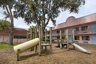 Travelodge Suites East Gate Orange Hotel