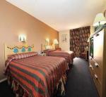Royal Celebration Inn On Lake Cecile Picture 5
