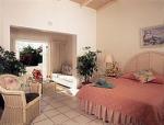Trade Winds Hotel Picture 4
