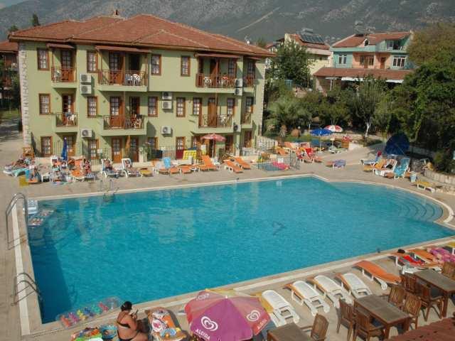 Saray Hotel and Apartments