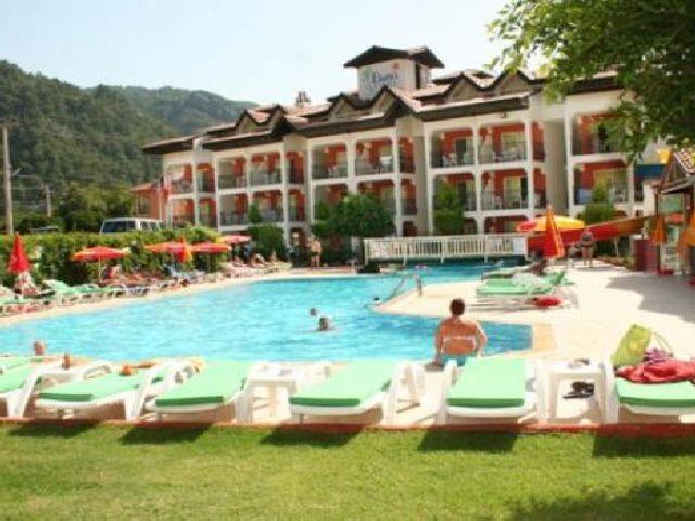 Ekinci Palace Apartments
