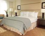 Gallery One - A Doubletree Guest Suites Hotel Picture 10