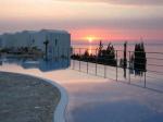 Theo Sunset Bay Holiday Village Picture 2