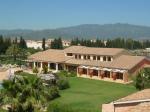 Lantana Hotel and Residence Picture 1