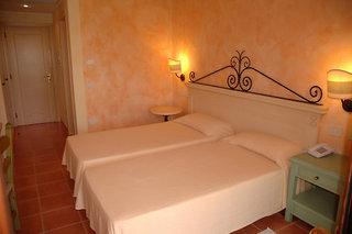 Lantana Hotel and Residence