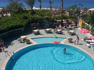 Azak Hotel