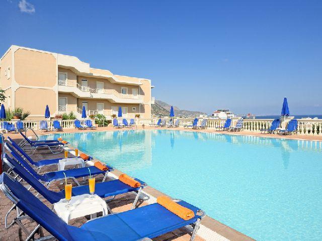 Notos Hotel and Suites