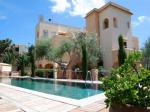 Playa Ferrera Apartments Picture 5