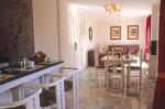 Casablanca Apartments Picture 4