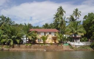 Britona Riverside Retreat Hotel