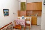 Makis Apartments Picture 1