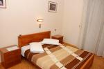 Mon Repos Apartments Picture 1