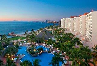 Sheraton Buganvilias Resort Hotel