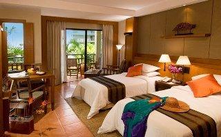 Merlin Beach Resort Hotel
