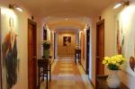 Rico's Hotel Picture 1
