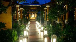 Village Resort & Spa Hotel