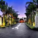 Courtyard By Marriott Phuket At Surin Beach Hotel Picture 3