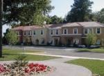 Lake Berkley Townhomes Picture 1