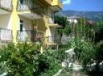 Jasmine Garden Apartments Picture 2