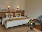 Ramada Caravela Beach Hotel Picture 5