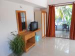 Lui Beach Hotel Picture 2