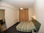 Nicholas Apartments Picture 7