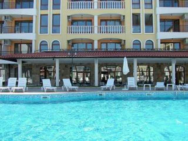 Royal Dream Studios & Apartments