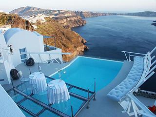 Chromata Hotel