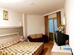 Side Breeze Hotel Picture 2