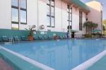 Ramada Maingate West Hotel Picture 1