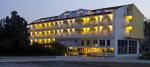 Summery Hotel Picture 3