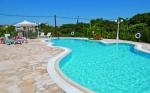 Pelagos Apartments Picture 2