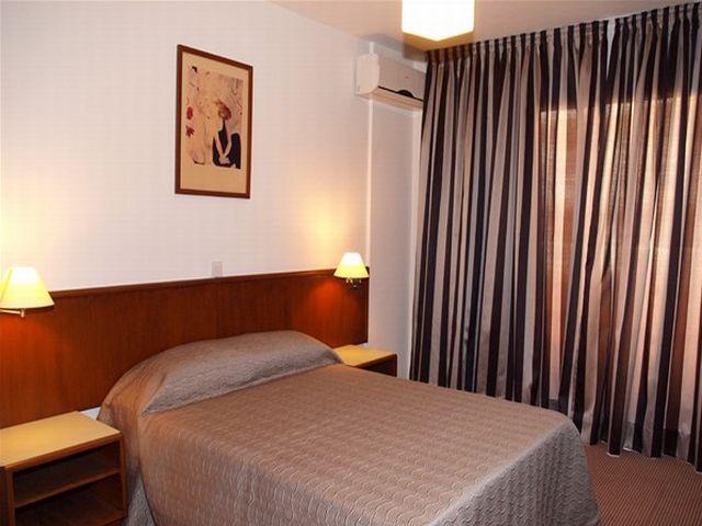 Petrou Bros Hotel & Apartments