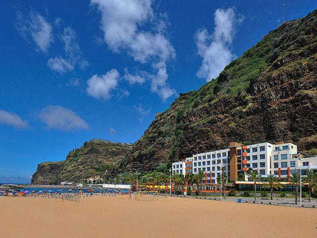 calheta beach hotel