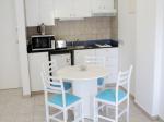 Lantiana Gardens Apartment Picture 8