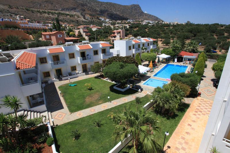 Nikolas Villa Apartments