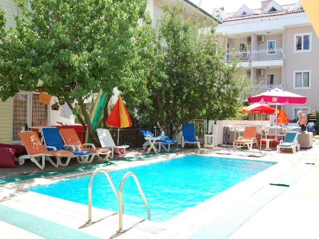 Marlin Apartments