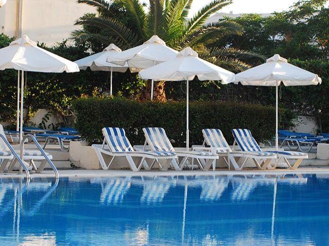 Nissia and Kamares Apartments