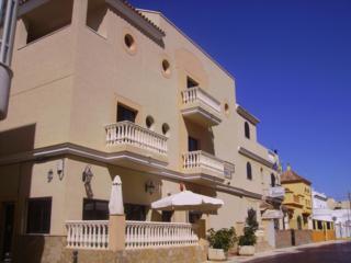 Macavi Hotel