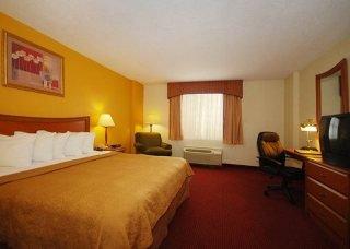 Quality Inn & Suites Universal Hotel