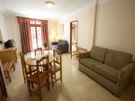 Florida Plaza Apartments Picture 4
