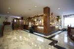 Florida Plaza Apartments Picture