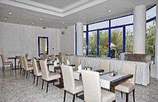Olympic 2 Hotel Apartments