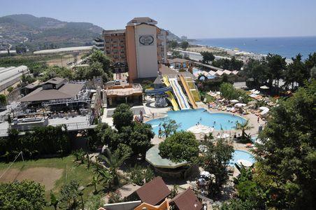 First Class Alanya Hotel