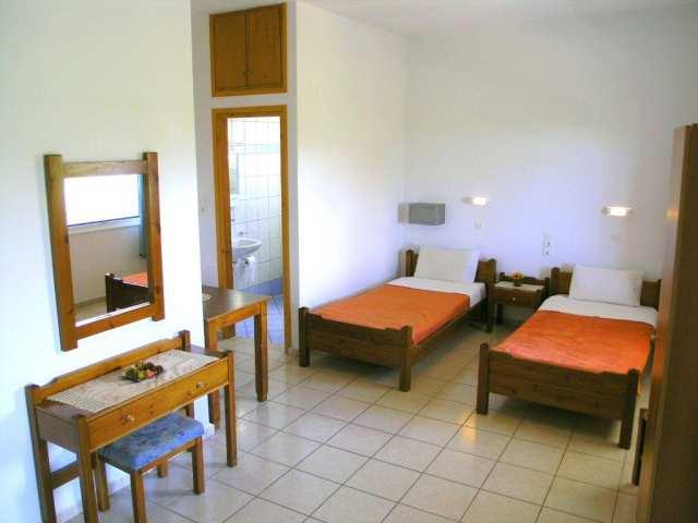 Maria Hotel Apartments & Studios